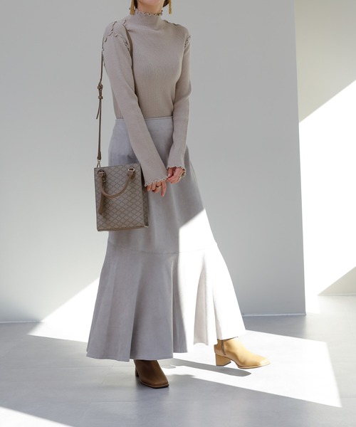 COLONY 2139（コロニートゥーワンスリーナイン）の「スエードタッチ切替マーメイドスカート（スカート・レディース・ベージュ/マスタード/グリーン/グレー・FREE）」の16枚目の写真