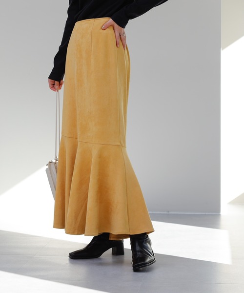 COLONY 2139（コロニートゥーワンスリーナイン）の「スエードタッチ切替マーメイドスカート（スカート・レディース・ベージュ/マスタード/グリーン/グレー・FREE）」の13枚目の写真