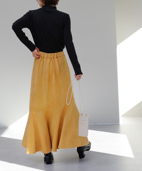 COLONY 2139（コロニートゥーワンスリーナイン）の「スエードタッチ切替マーメイドスカート（スカート・レディース・ベージュ/マスタード/グリーン/グレー・FREE）」の7枚目の写真