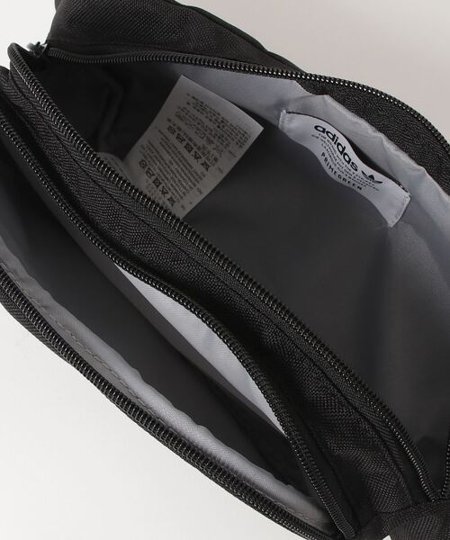 adidas Originals(アディダスオリジナルス)の「adidas Originals/アディダス オリジナルス ADICOLOR WAISTB(ボディバッグ/ウエストポーチ・メンズ・ブラック・FREE)」の2枚目の写真