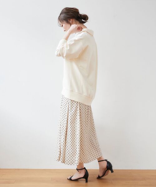 le.coeur blanc（ルクールブラン）の「ハーフジップロゴ裏毛プルオーバー（Tシャツ/カットソー・レディース・グレー/アイボリー・38）」の9枚目の写真