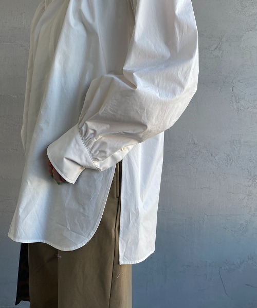 THE SHINZONE（ザ　シンゾーン）の「[THE SHINZONE/ザ シンゾーン] スモックブラウス（シャツ/ブラウス・レディース・ホワイト/ネイビー・34）」の4枚目の写真