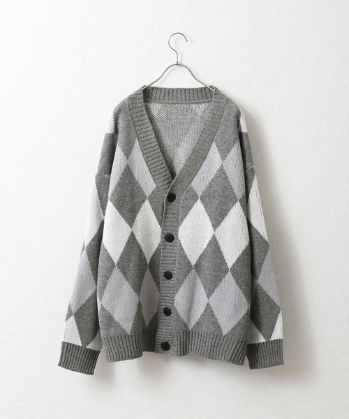 ZIP FIVE(ジップファイブ)の「【loot box】 アーガイル柄 ルーズニットカーディガン(カーディガン/ボレロ・レディース・ブラック/グレー/ブルーグレー/ベージュ・MEDIUM/LARGE)」の17枚目の写真