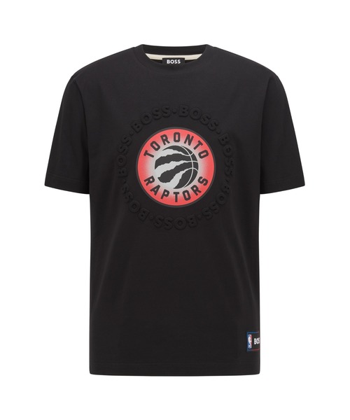 BOSS(ボス)の「【オンライン限定】BOSS & NBA デュアルロゴ リラックスフィットTシャツ(Tシャツ/カットソー・メンズ・ブラック/ブラック×レッド/ベージュ・S/L/XS/M/XL/XXL)」の7枚目の写真