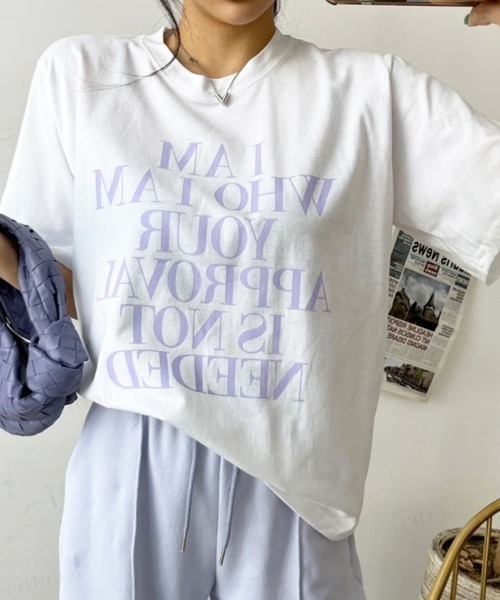 Dalfwin(ダールフィン)の「I AMレタリング半袖Tシャツ(Tシャツ/カットソー・レディース・グリーン/ブラック/ベージュ/バイオレット・FREE)」の4枚目の写真