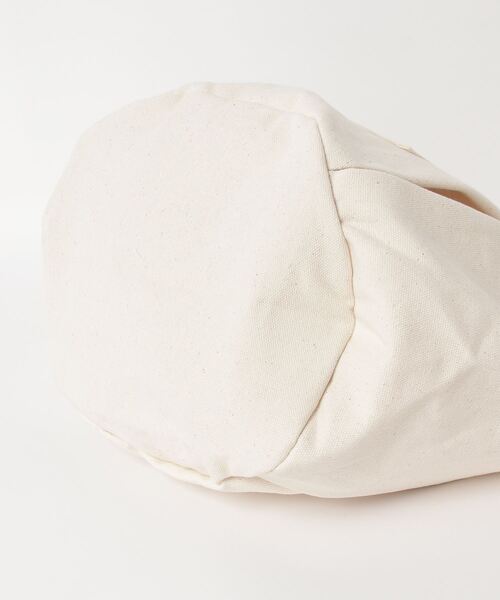 KANGOL（カンゴール）の「【KANGOL】ガーデントートバッグマルチポケット　KGSA-BG00242 ※（トートバッグ・レディース・ホワイト/ブラック/ベージュ・FREE）」の6枚目の写真