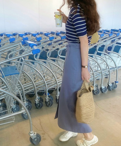 LAUIR（ラウアー）の「リネン混ラップスカート（スカート・レディース・ブラック/ブラウン/アイボリー/ブルーグレー/ワイン/カーキ/モカ・LARGE/X-LARGE/MEDIUM）」の8枚目の写真