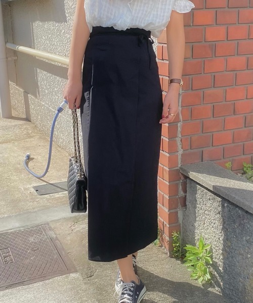 LAUIR（ラウアー）の「リネン混ラップスカート（スカート・レディース・ブラック/ブラウン/アイボリー/ブルーグレー/ワイン/カーキ/モカ・LARGE/X-LARGE/MEDIUM）」の14枚目の写真