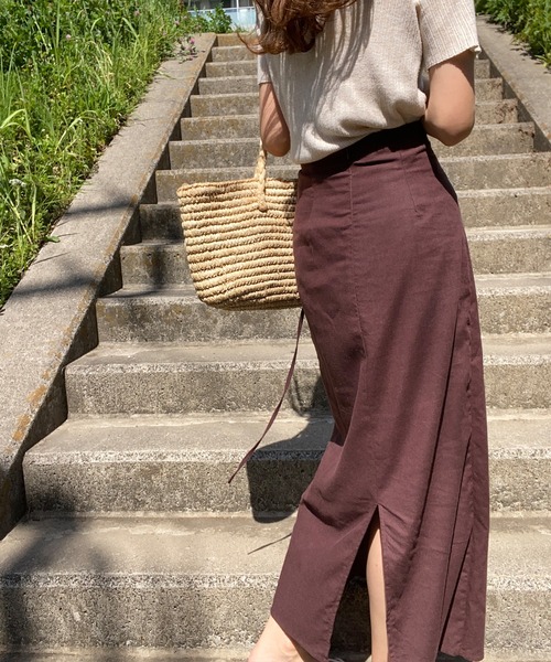 LAUIR（ラウアー）の「リネン混ラップスカート（スカート・レディース・ブラック/ブラウン/アイボリー/ブルーグレー/ワイン/カーキ/モカ・LARGE/X-LARGE/MEDIUM）」の17枚目の写真