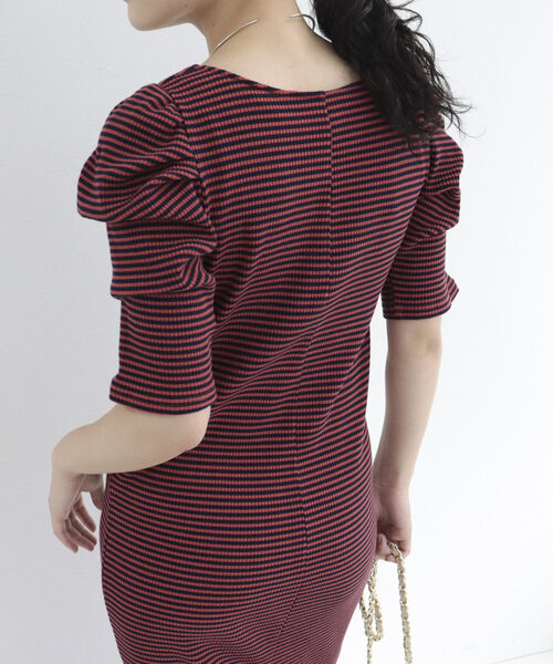 fredy emue（フレディエミュ）の「テレコボーダー袖ボリュームワンピース（前後2WAY）（ワンピース・レディース・パープル系その他/ブラウン系その他・36/38）」の10枚目の写真