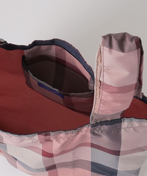 BLUE LABEL CRESTBRIDGE（ブルーレーベルクレストブリッジ）の