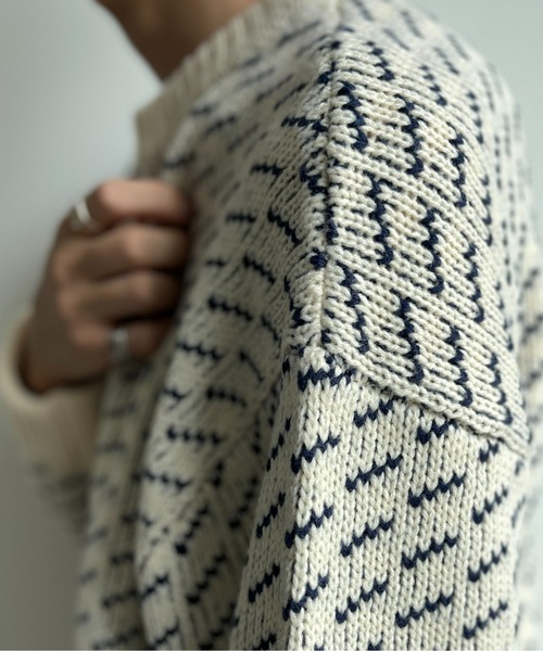 CPCM（シーピーシーエム）の「バーズアイクルーネックニット（ニット/セーター・メンズ・ネイビー/ブラウン/アイボリー・MEDIUM/LARGE）」の19枚目の写真