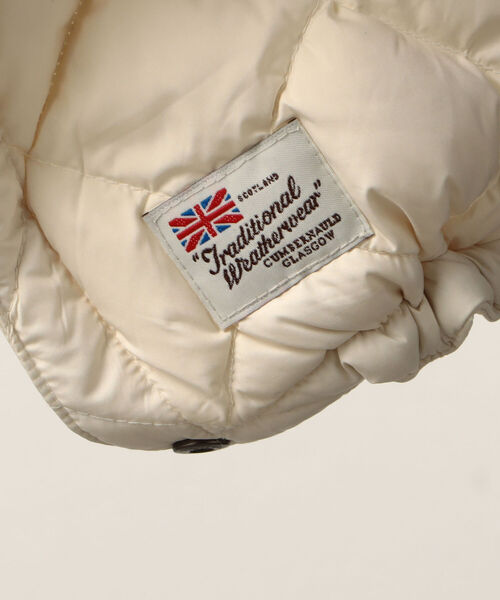 Traditional Weatherwear(トラディショナルウェザーウェア)の「◇【WEB限定】【TRADITIONAL WEATHERWEAR】MULTI BLANKET DOWN PA(ダウンジャケット/コート・レディース・チャコールグレー/ブラック/オフホワイト・FREE)」の7枚目の写真