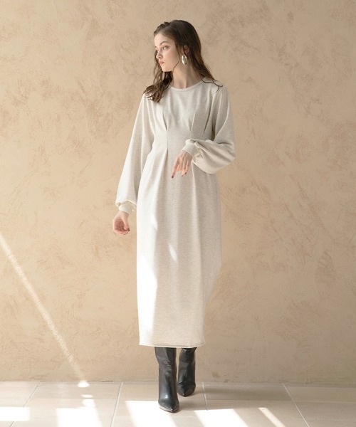 MIELI INVARIANT(ミエリインヴァリアント)の「Tuck Sweat Onepiece(ワンピース・レディース・ブラック/その他・FREE)」の5枚目の写真