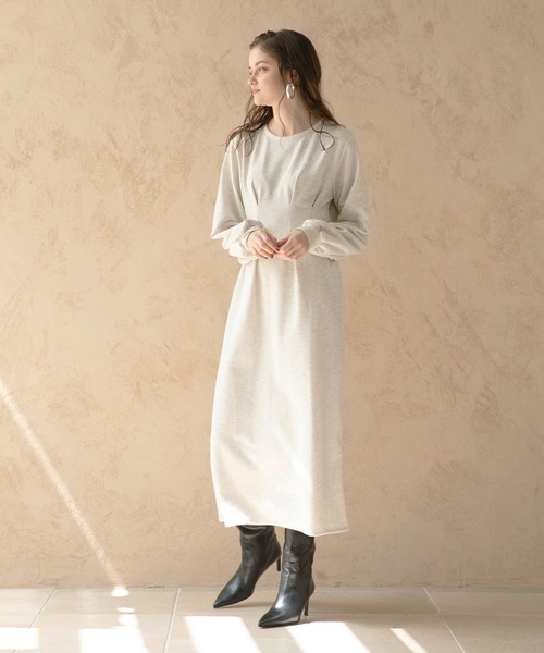 MIELI INVARIANT(ミエリインヴァリアント)の「Tuck Sweat Onepiece(ワンピース・レディース・ブラック/その他・FREE)」の7枚目の写真