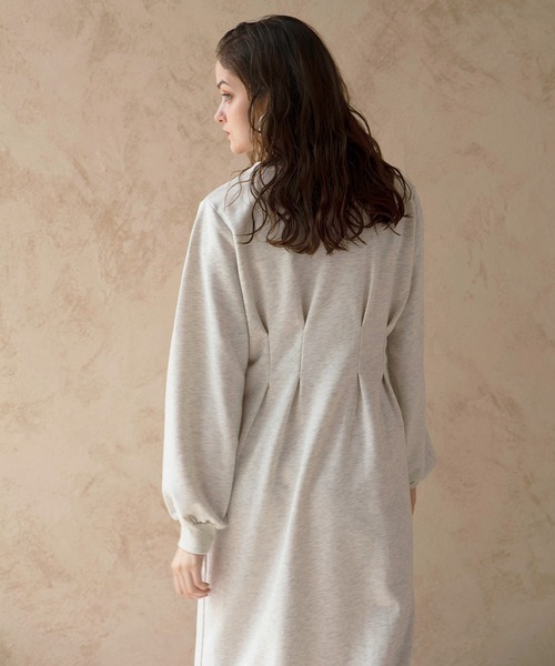 MIELI INVARIANT(ミエリインヴァリアント)の「Tuck Sweat Onepiece(ワンピース・レディース・ブラック/その他・FREE)」の8枚目の写真