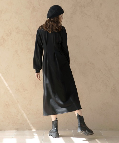 MIELI INVARIANT(ミエリインヴァリアント)の「Tuck Sweat Onepiece(ワンピース・レディース・ブラック/その他・FREE)」の12枚目の写真