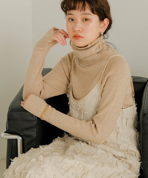 Bab（バブ）の「リンキングハイネックニットトップス（ニット/セーター・レディース・チャコールグレー/オレンジ/アイボリー/ピンク/ベージュ/ブラック・FREE）」の7枚目の写真