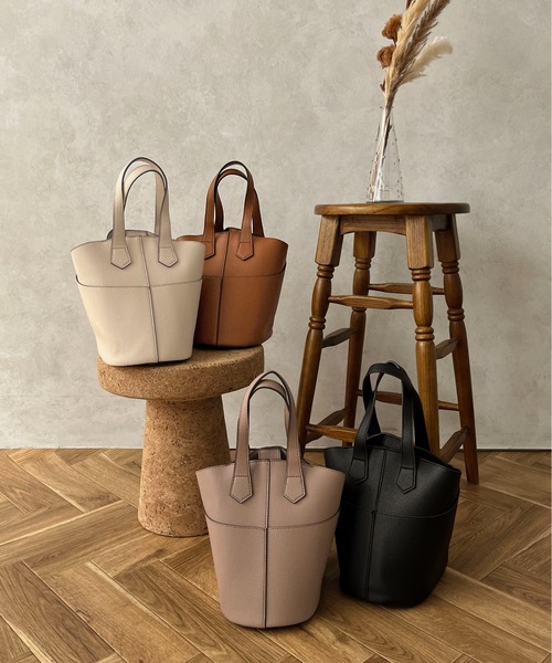 apres jour clair（アプレジュールクレア）の「【apres jour clair×ARIAZ】２WAYバケツバッグ（ハンドバッグ・レディース・ブラック/ベージュ/アイボリー/キャメル・FREE）」の5枚目の写真