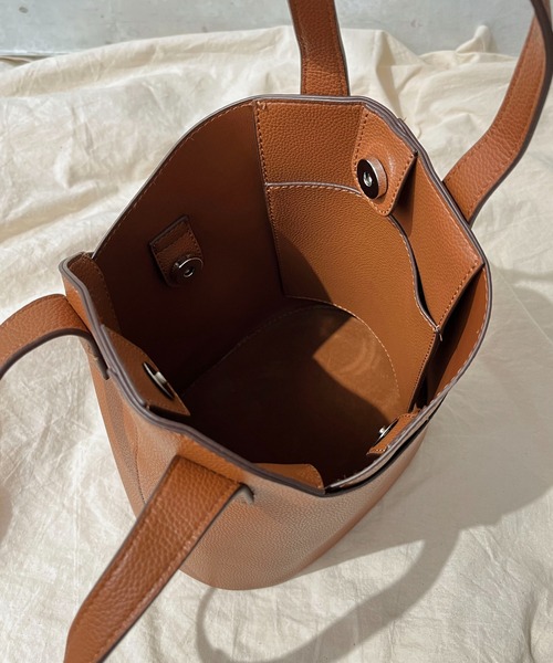 apres jour clair（アプレジュールクレア）の「【apres jour clair×ARIAZ】２WAYバケツバッグ（ハンドバッグ・レディース・ブラック/ベージュ/アイボリー/キャメル・FREE）」の10枚目の写真