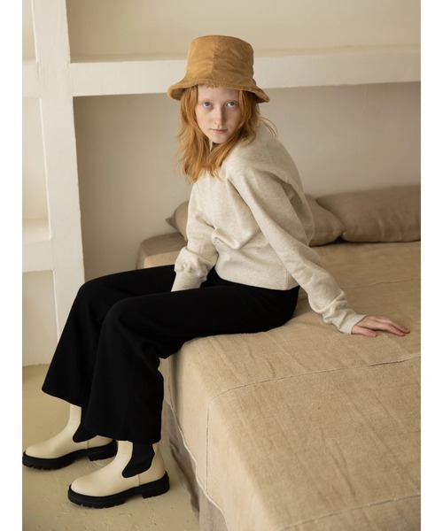 koe(コエ)の「ショート丈裏起毛トレーナー(スウェット・レディース・ピンク/アイボリー・M/L)」の21枚目の写真