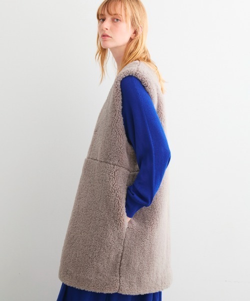 three dots（スリードッツ）の「アップサイクルエコファー アウター