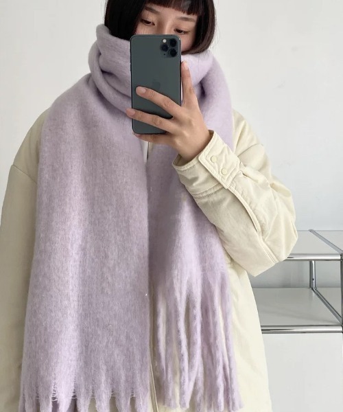 Vipoa（ヴィポア）の「ベーシックフリンジマフラー（マフラー・レディース・イエロー/ブラウン/レッド/ピンク/グリーン/アイボリー/ライトブルー/ブラック/グレー/ブルー/ベージュ/ライトピンク/ピンク系その他/ライトイエロー/マルチ/グリーン系その他/パープル/ライトパープル/チェリーレッド/チャコールグレー/ミント/オレンジ・FREE）」の14枚目の写真