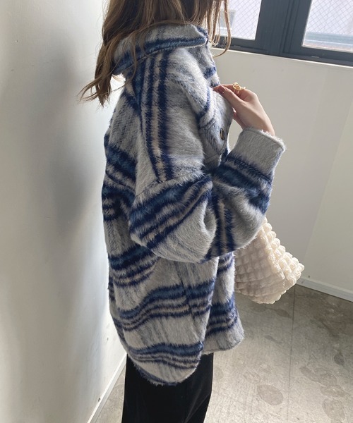 Futier land（フューティアランド）の「シャギーチェックビッグシャツアウター（ブルゾン・レディース・ブルー/アイボリー・MEDIUM）」の18枚目の写真