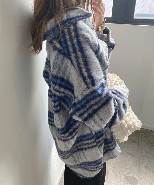 Futier land（フューティアランド）の「シャギーチェックビッグシャツアウター（ブルゾン・レディース・ブルー/アイボリー・MEDIUM）」の22枚目の写真