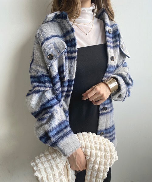 Futier land（フューティアランド）の「シャギーチェックビッグシャツアウター（ブルゾン・レディース・ブルー/アイボリー・MEDIUM）」の7枚目の写真