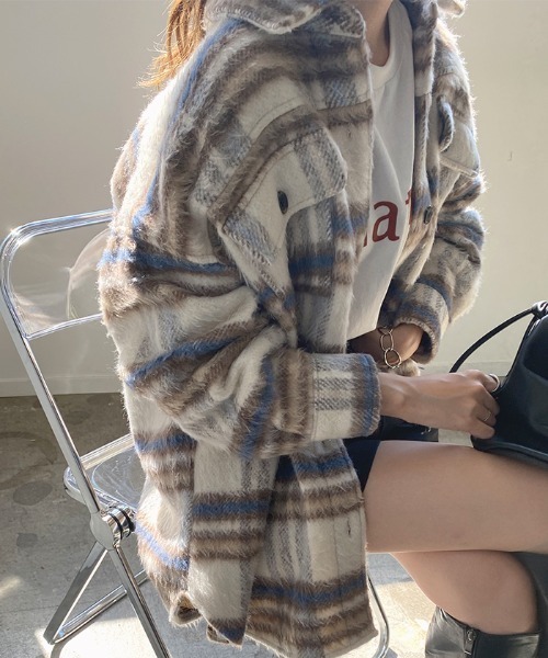 Futier land（フューティアランド）の「シャギーチェックビッグシャツアウター（ブルゾン・レディース・ブルー/アイボリー・MEDIUM）」の8枚目の写真
