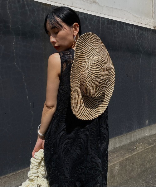 Ameri（アメリ）の「2WAY LONG BRIM HAT（ハット・レディース・ベージュ/マルチ・FREE）」の4枚目の写真