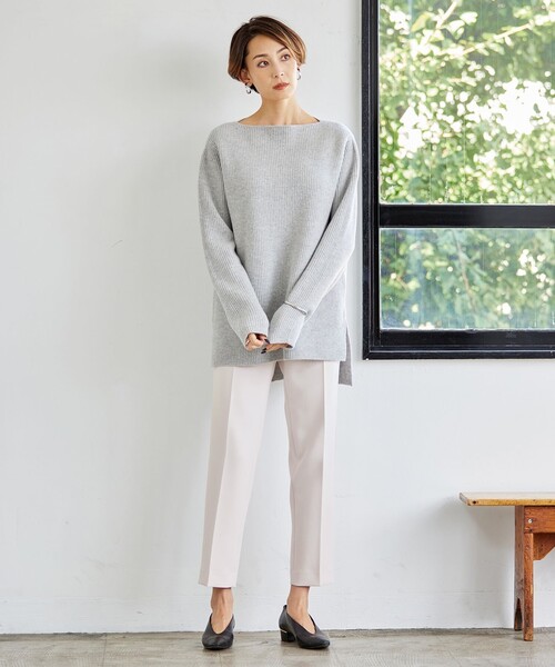 ICB(アイシービー)の「【WEB限定カラーあり】ウールカシミヤ ボートネックニット(ニット/セーター・レディース・ホワイト系/ブラック系/ライトグリーン系/ブルー系・SMALL)」の7枚目の写真