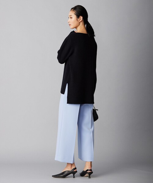 ICB(アイシービー)の「【WEB限定カラーあり】ウールカシミヤ ボートネックニット(ニット/セーター・レディース・ホワイト系/ブラック系/ライトグリーン系/ブルー系・SMALL)」の11枚目の写真