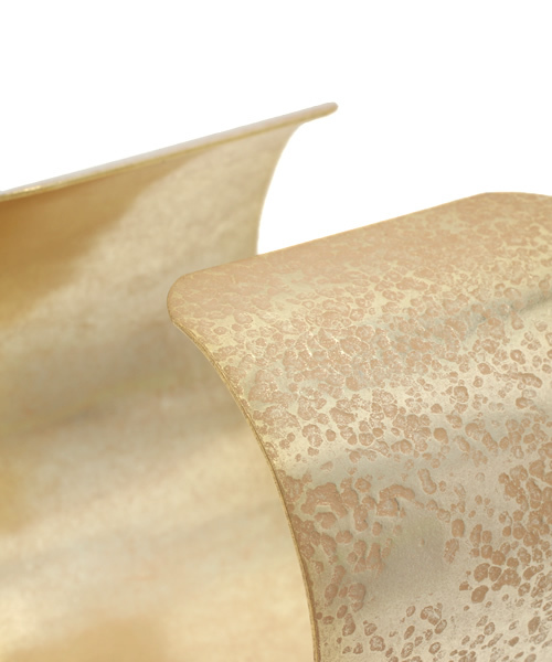 LAPUIS（ラピュイ）の「Lapuis / プレート バングル（バングル/リストバンド・レディース・ゴールド/シルバー・ONE SIZE）」の12枚目の写真