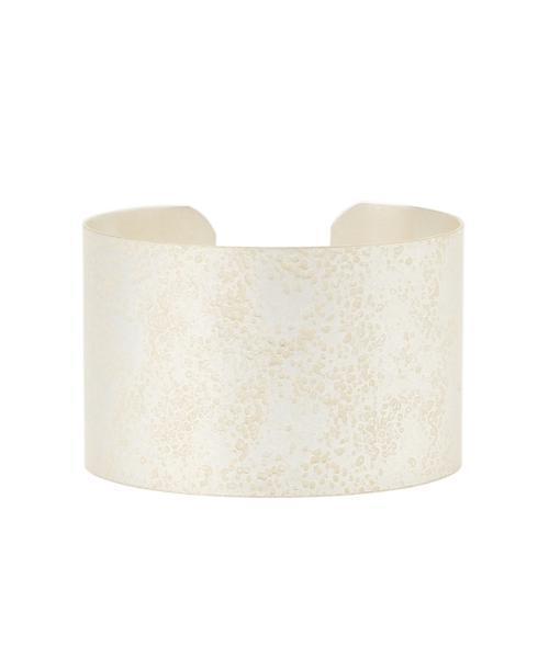 LAPUIS（ラピュイ）の「Lapuis / プレート バングル（バングル/リストバンド・レディース・ゴールド/シルバー・ONE SIZE）」の6枚目の写真