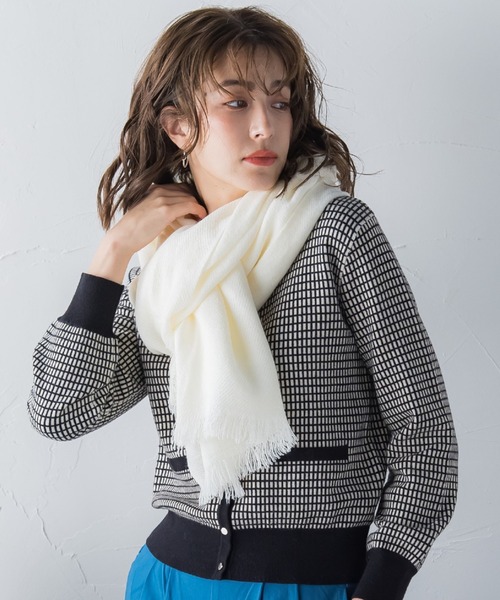 ketty(ケティ)の「無地ストール(マフラー・レディース・グリーン/オレンジ/イエロー/オフホワイト・FREE)」の2枚目の写真