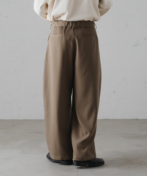 epnok（エプノック）の「2タックワイドストレートパンツ（スラックス・メンズ・モカ/ベージュ/ブラック・LARGE/MEDIUM/SMALL）」の8枚目の写真