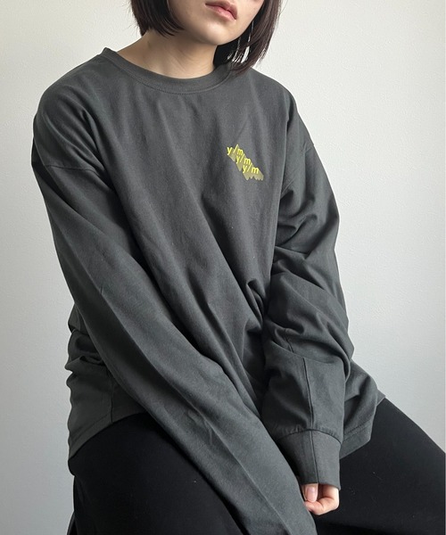 y/m by れぽすけ（イムバイレポスケ）の「ロゴプリントオーバーサイズロンT（Tシャツ/カットソー・メンズ・ライトグリーン/ブルー/ライトブラック・MEDIUM/LARGE）」の9枚目の写真