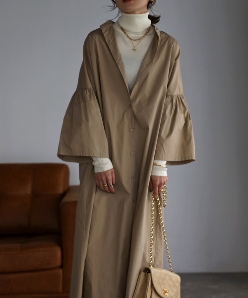 Bonjour Sagan（ボンジュールサガン）の「袖フレアシャツワンピース（シャツワンピース・レディース・オフホワイト/ライトブルー/ベージュ/ネイビー・FREE）」の19枚目の写真