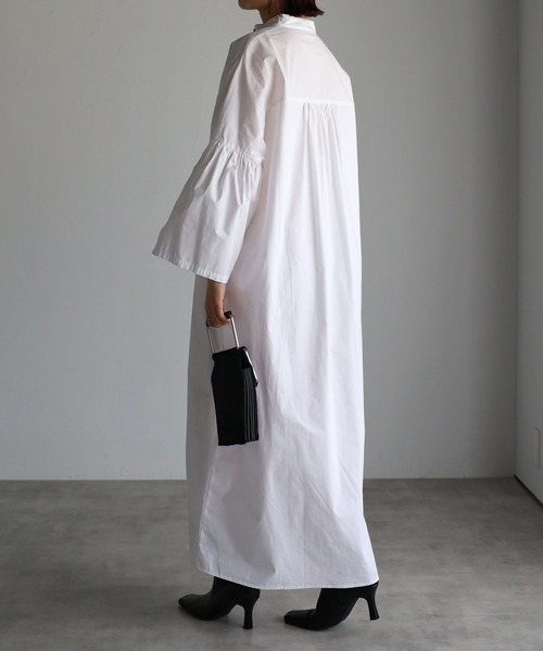 Bonjour Sagan（ボンジュールサガン）の「袖フレアシャツワンピース（シャツワンピース・レディース・オフホワイト/ライトブルー/ベージュ/ネイビー・FREE）」の14枚目の写真