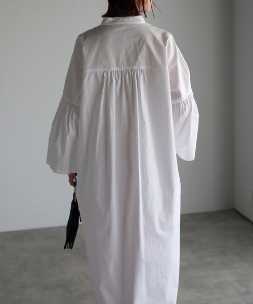 Bonjour Sagan（ボンジュールサガン）の「袖フレアシャツワンピース（シャツワンピース・レディース・オフホワイト/ライトブルー/ベージュ/ネイビー・FREE）」の18枚目の写真