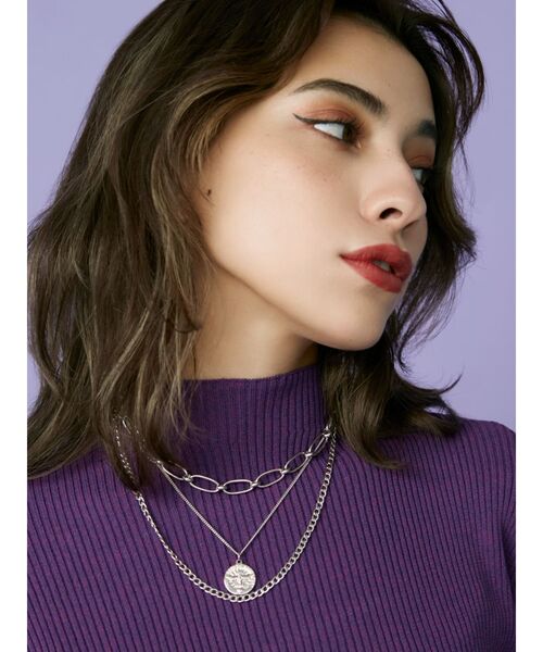 EVRIS（エヴリス）の「WIDE CHAIN 3連ネックレス（ネックレス・レディース・シルバー/ゴールド・FREE）」の2枚目の写真