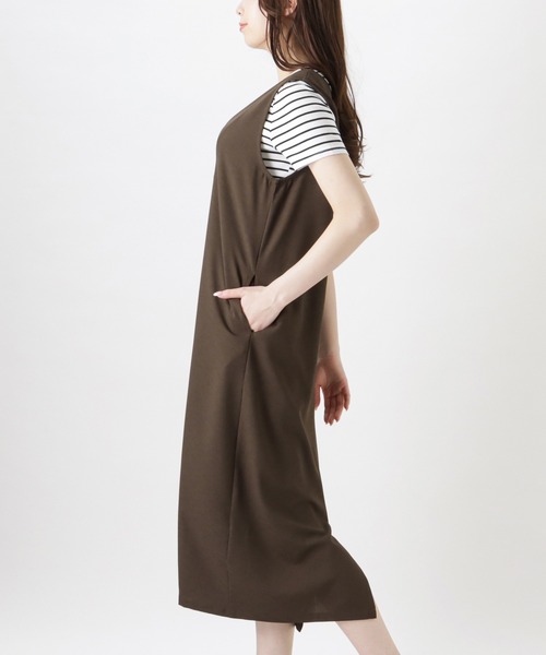 NAVY（ネイビー）の「麻ライクジャンパースカート+半袖Tシャツ セット アンサンブル（ジャンパースカート・レディース・ベージュ/ブラウン/ブラック・M/L）」の8枚目の写真