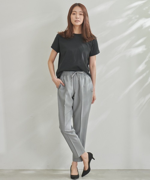 Arnold Palmer(アーノルドパーマー)の「フレンチスリーブ バックタック Tシャツ(Tシャツ/カットソー・レディース・オフホワイト/ブラウン/ブラック・S/M/L)」の9枚目の写真