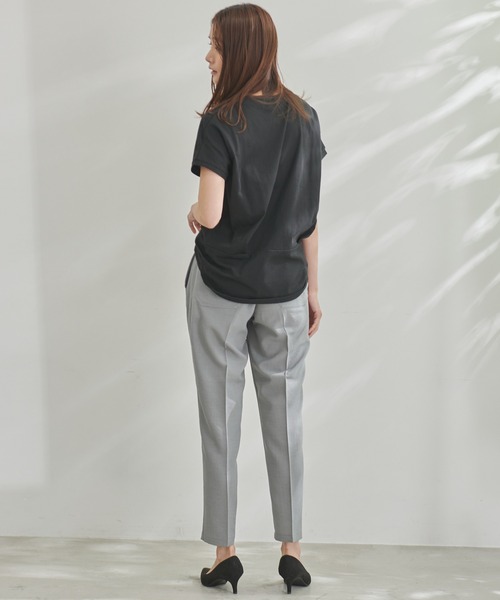 Arnold Palmer(アーノルドパーマー)の「フレンチスリーブ バックタック Tシャツ(Tシャツ/カットソー・レディース・オフホワイト/ブラウン/ブラック・S/M/L)」の11枚目の写真