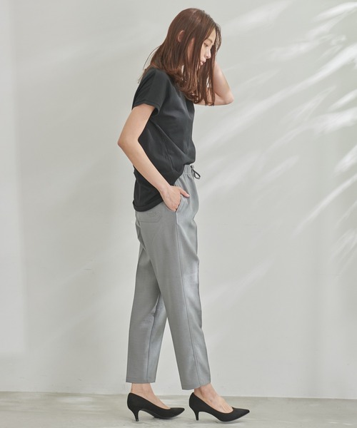 Arnold Palmer(アーノルドパーマー)の「フレンチスリーブ バックタック Tシャツ(Tシャツ/カットソー・レディース・オフホワイト/ブラウン/ブラック・S/M/L)」の18枚目の写真