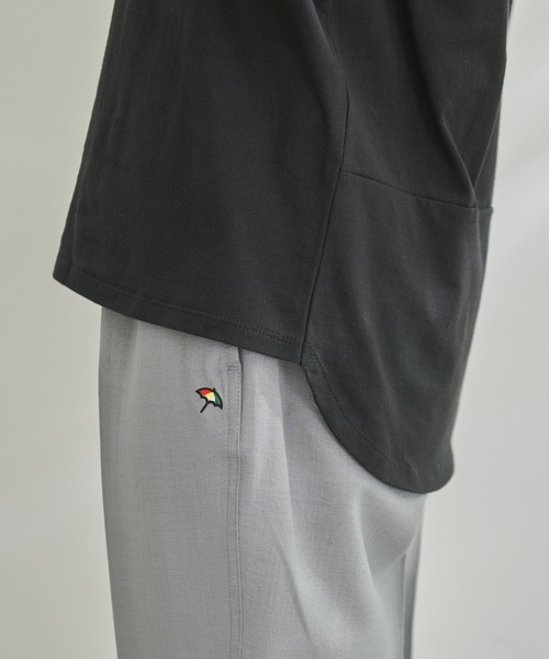 Arnold Palmer(アーノルドパーマー)の「フレンチスリーブ バックタック Tシャツ(Tシャツ/カットソー・レディース・オフホワイト/ブラウン/ブラック・S/M/L)」の8枚目の写真