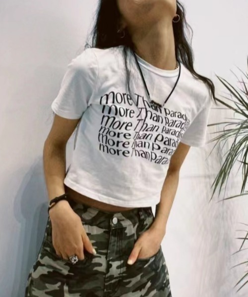 Vipoa(ヴィポア)の「フロントロゴウエーブミニT(Tシャツ/カットソー・レディース・ホワイト/ブラック・FREE)」の1枚目の写真