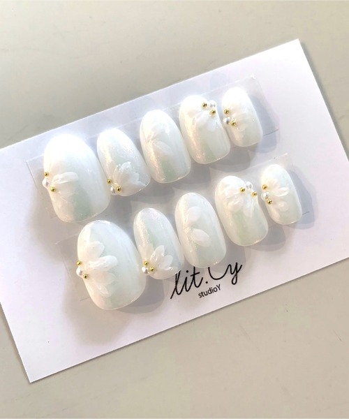 lit.Cy（リットシー）の「lit.Cy ネイルチップ（ネイルシール/ネイルチップ・レディース・マルチ/ベージュ/ブラウン/その他/ブルー/ブラック/その他1/イエロー/ホワイト系その他/ベージュ系その他/オフホワイト/その他2/その他3/ピンク/ブラック系その他/ホワイト系その他2/グリーン/ネイビー/ブラウン系/ブルー系その他/ベージュ系その他3/ベージュ系その他2/パープル/ブラウン系1/クリーム/ピンクベージュ/ブラック系その他2/パープル系/ベージュ系その他4/グレー/ブラック系その他3/ブラック系その他4/その他4/ブラック系その他5/グレー系1/ベージュ系その他5/レッド/ピンク系/ピンク系1/ブルー系その他2/ベージュ系その他6/グレー系2/その他6/その他5/ホワイト×ブラック/ピンク系2/ベージュ系その他7/ホワイト系その他3/ネイビー系/ベージュ系/グリーン系その他/ブラウン系2/ピンク系3/ブラック系その他6/ピンク系4/ベージュ系1/ネイビー系2/ホワイト系その他4/ブルー系その他3/その他7/ピンク系5/グレー系その他3/ベージュ系2/パープル系1/その他8/その他9/ブラウン系3/グレー系その他/ホワイト系その他5/ベージュ系3/ブラック系その他7/その他10・FREE）」の2枚目の写真